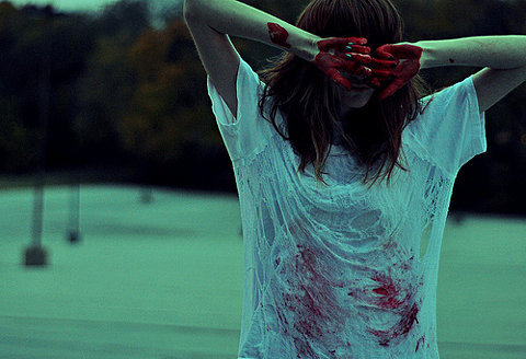 blood-girl-scary-shirt-favim-com-127014.jpg